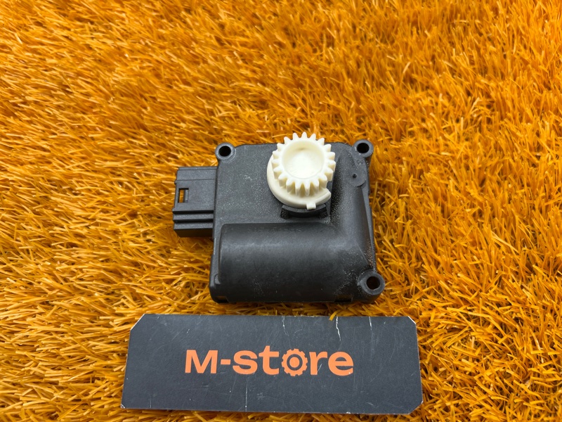 привод заслонки отопителя, 300 рублей, Красноярск