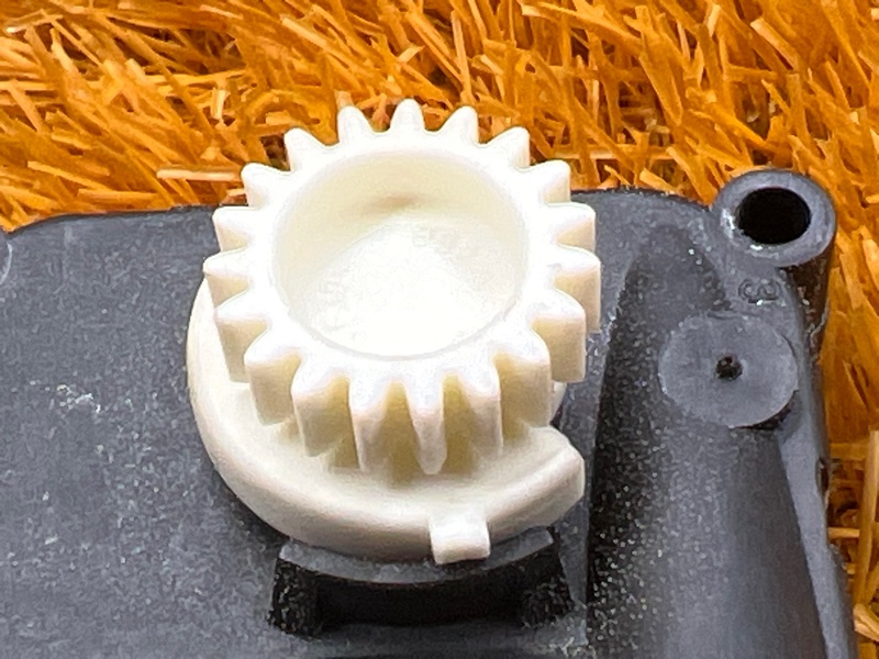 привод заслонки отопителя, 300 рублей, Красноярск