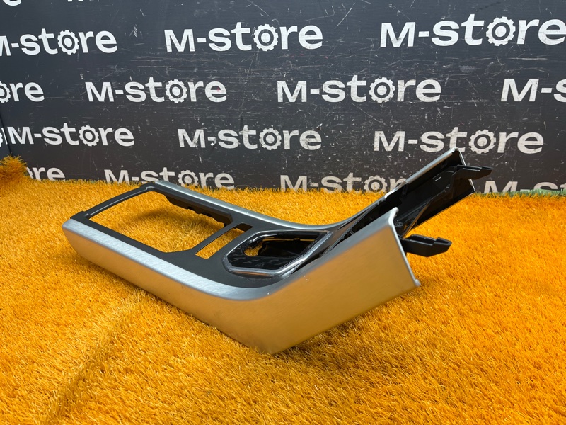 центральная консоль, 2500 рублей, Красноярск