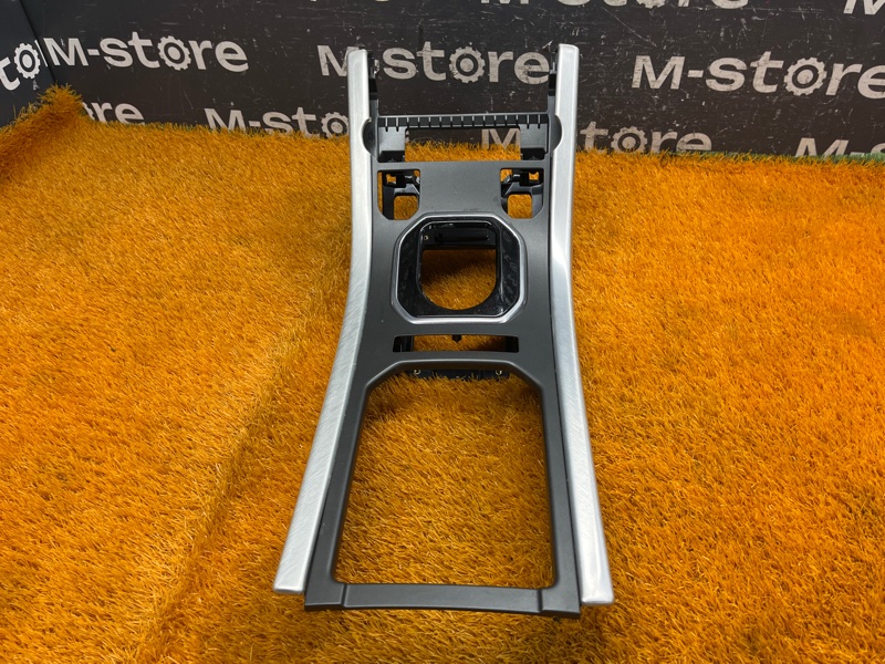 центральная консоль, 2500 рублей, Красноярск