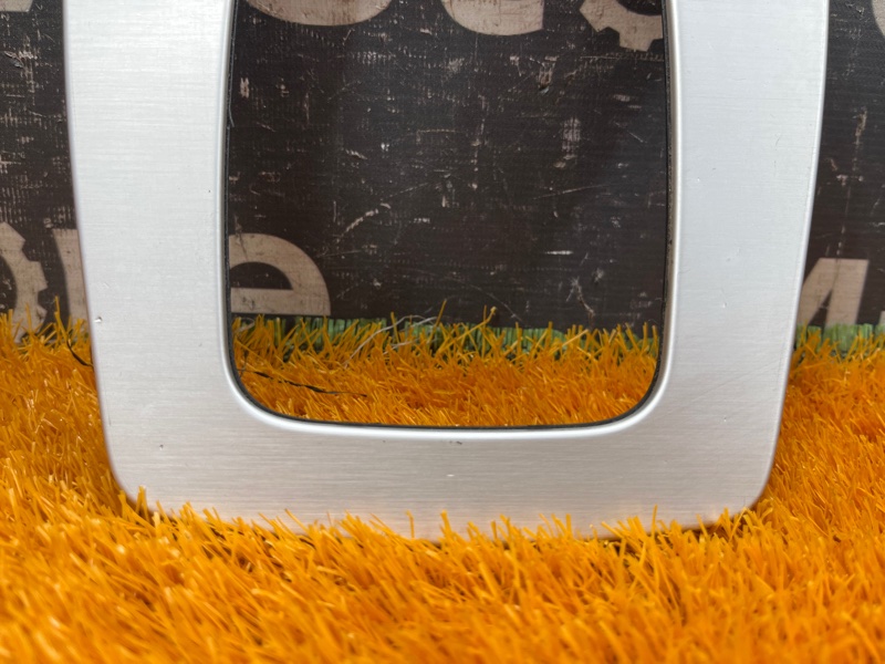 Накладка центральной консоли, 800 рублей, Красноярск