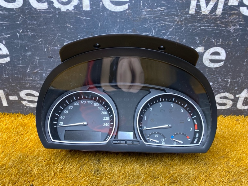 щиток приборов, 2000 рублей, Красноярск