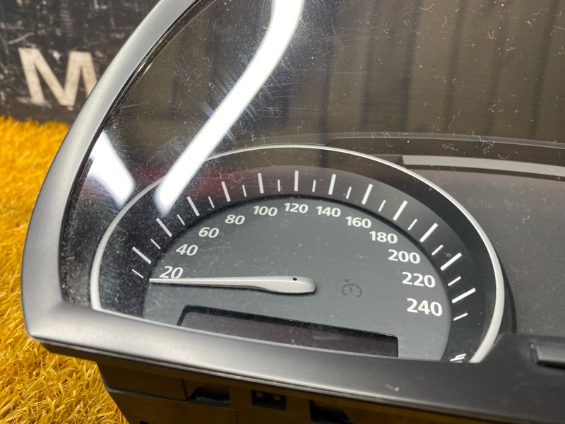 щиток приборов, 2000 рублей, Красноярск