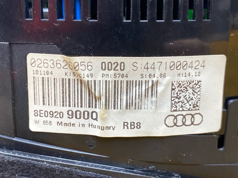 щиток приборов, 2000 рублей, Красноярск