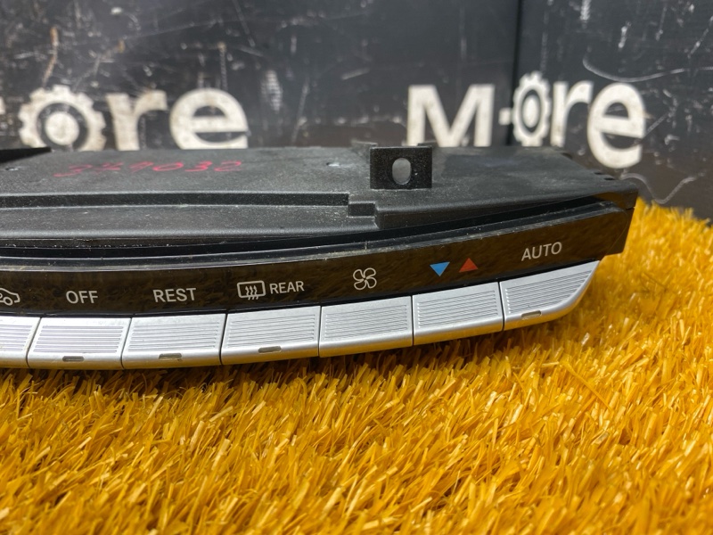 блок управления климат-контролем, 2000 рублей, Красноярск