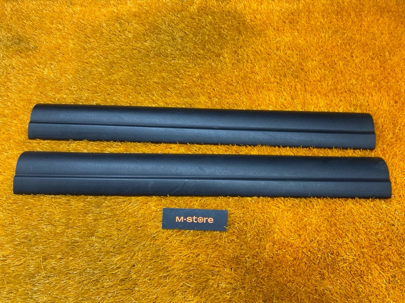 Накладка на порог салона, 500 рублей, Красноярск