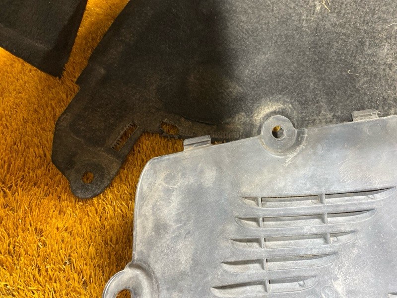 подкрылок, 300 рублей, Красноярск