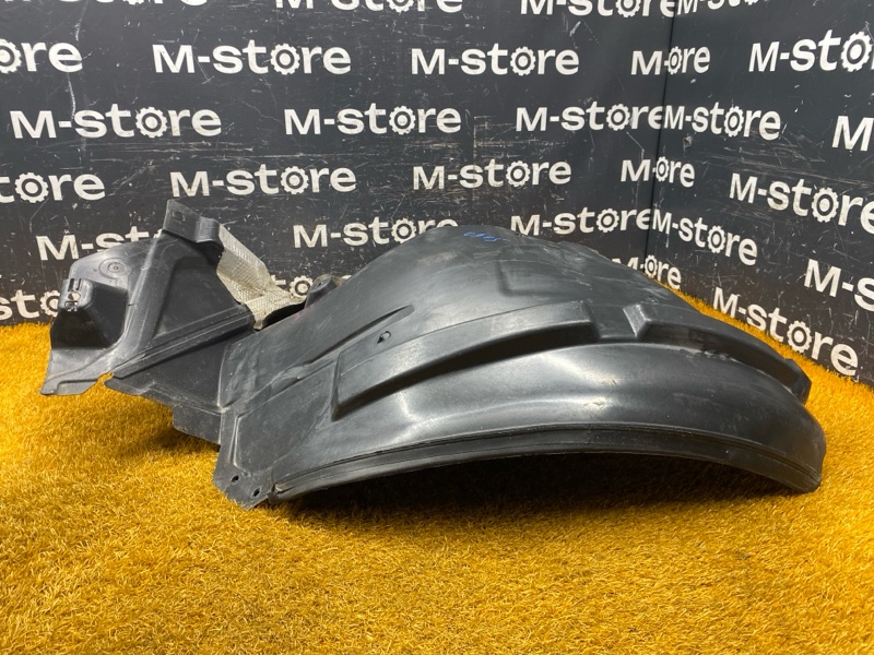 подкрылок, 2000 рублей, Красноярск