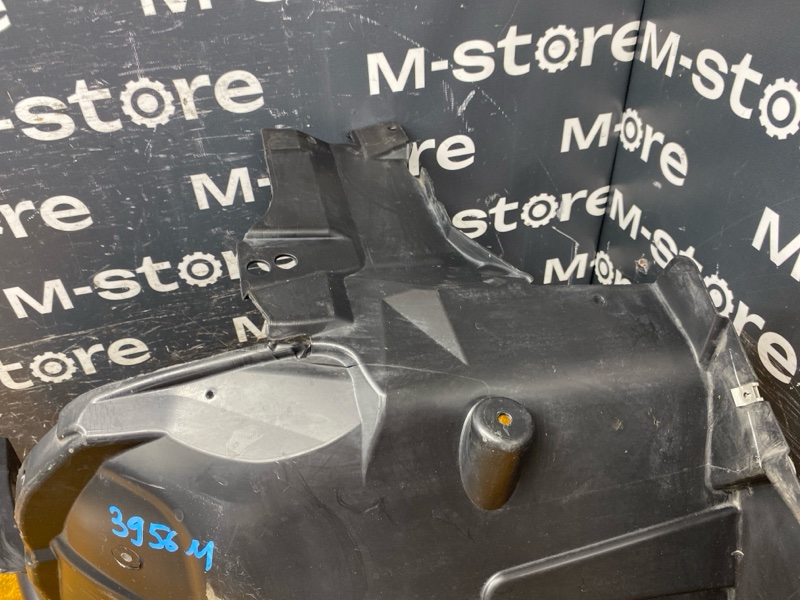 подкрылок, 900 рублей, Красноярск