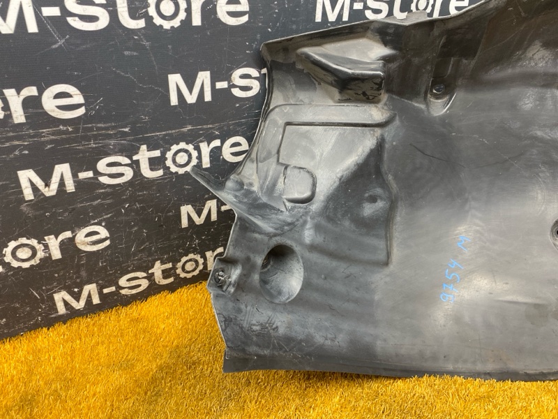 подкрылок, 1500 рублей, Красноярск