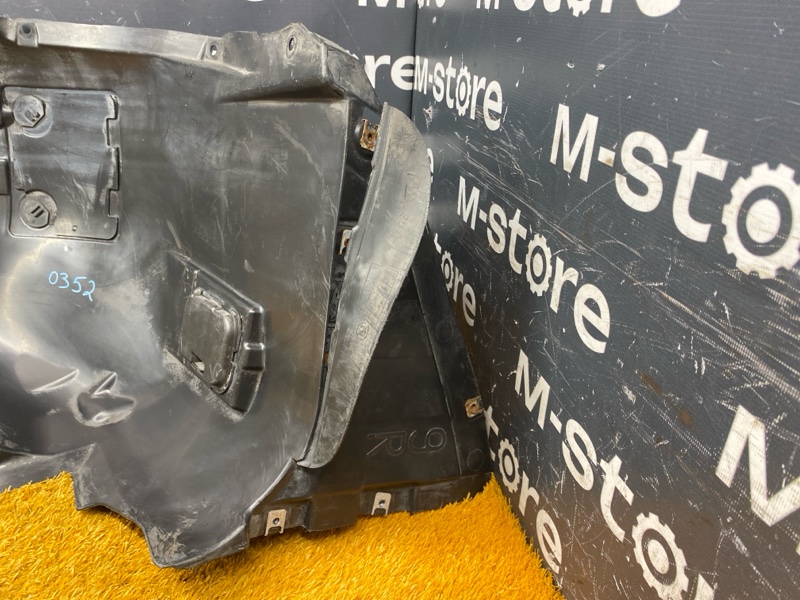 подкрылок, 3500 рублей, Красноярск