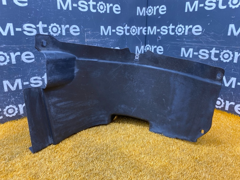 подкрылок, 3000 рублей, Красноярск