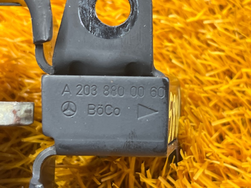 замок капота, 300 рублей, Красноярск