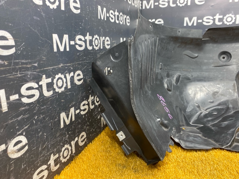 подкрылок, 3500 рублей, Красноярск