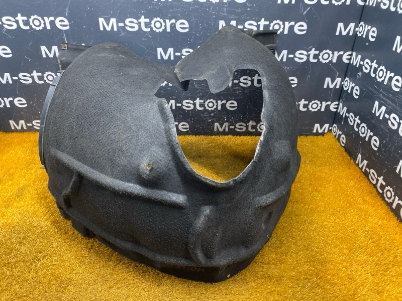 подкрылок, 9000 рублей, Красноярск