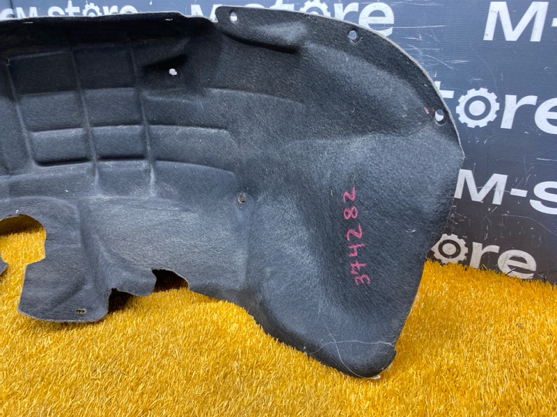 подкрылок, 2200 рублей, Красноярск