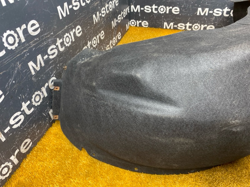 подкрылок, 1300 рублей, Красноярск