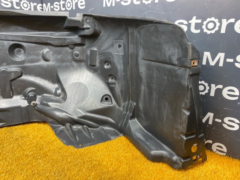 подкрылок, 4000 рублей, Красноярск