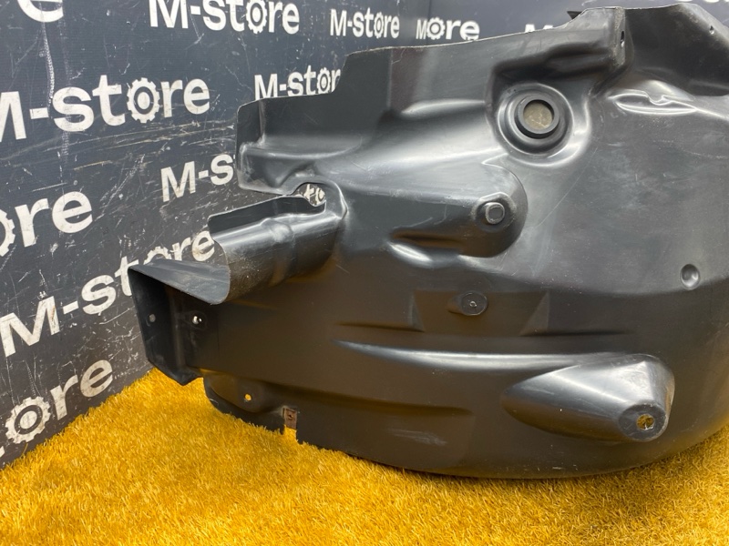 подкрылок, 4000 рублей, Красноярск