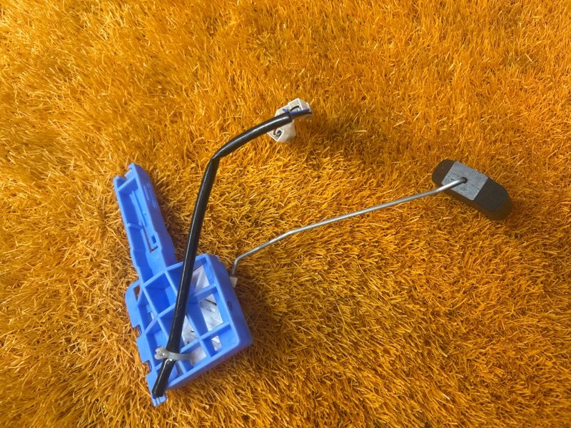 Датчик уровня топлива, 2000 рублей, Красноярск