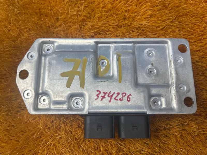 Блок управления раздаточной коробкой, 8500 рублей, Красноярск