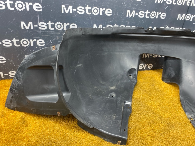 подкрылок, 4300 рублей, Красноярск