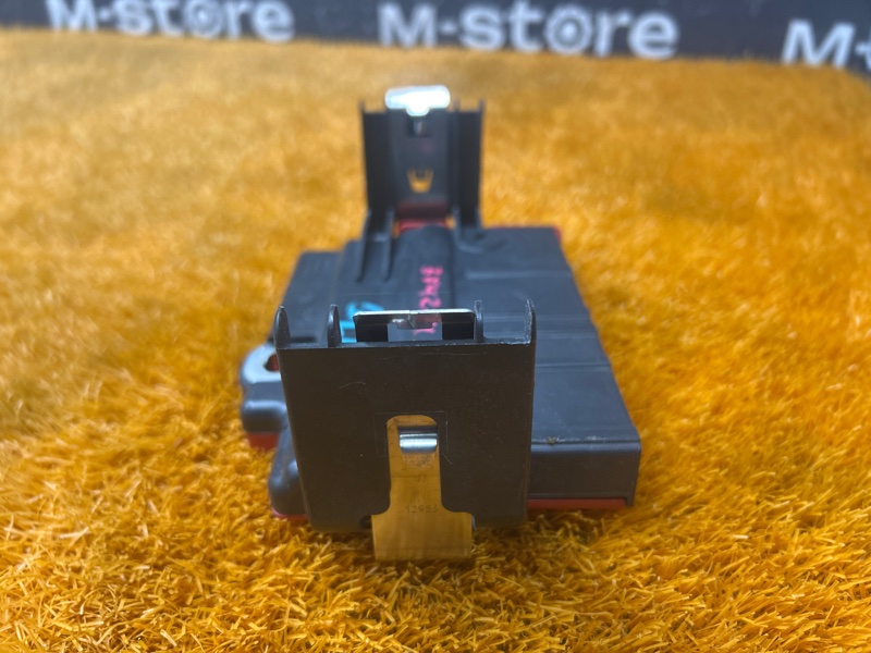 блок предохранителей, 1200 рублей, Красноярск