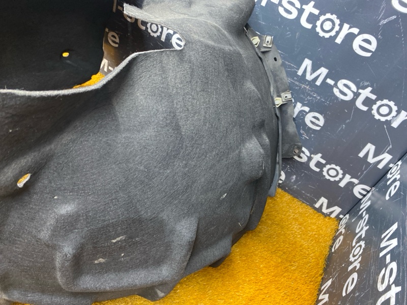 подкрылок, 7500 рублей, Красноярск