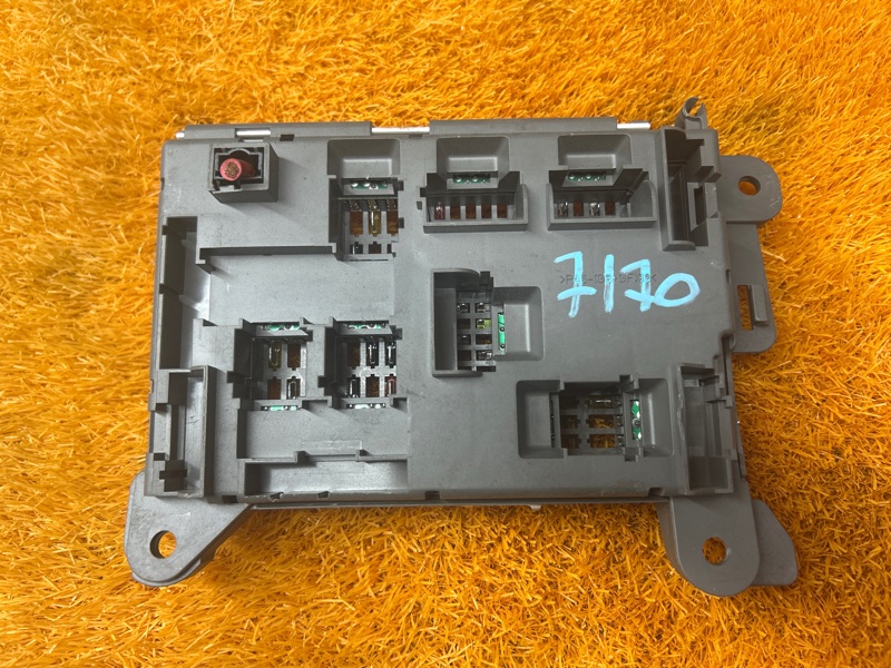 блок предохранителей, 500 рублей, Красноярск