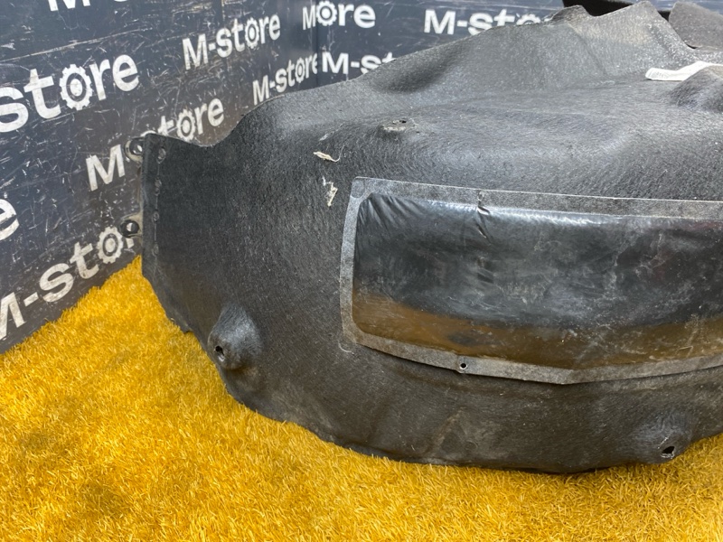 подкрылок, 2000 рублей, Красноярск