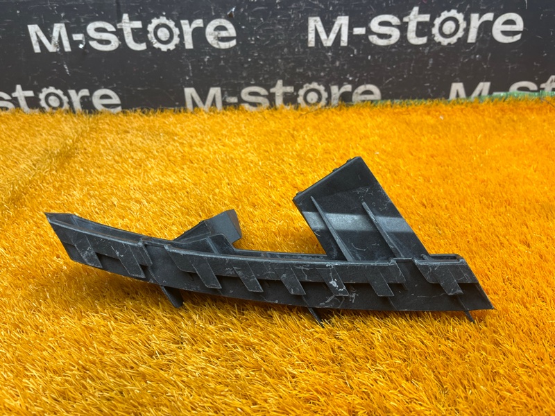 крепление бампера, 800 рублей, Красноярск