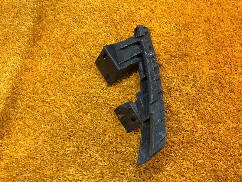 крепление бампера, 800 рублей, Красноярск