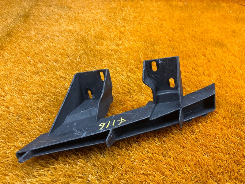 крепление бампера, 800 рублей, Красноярск