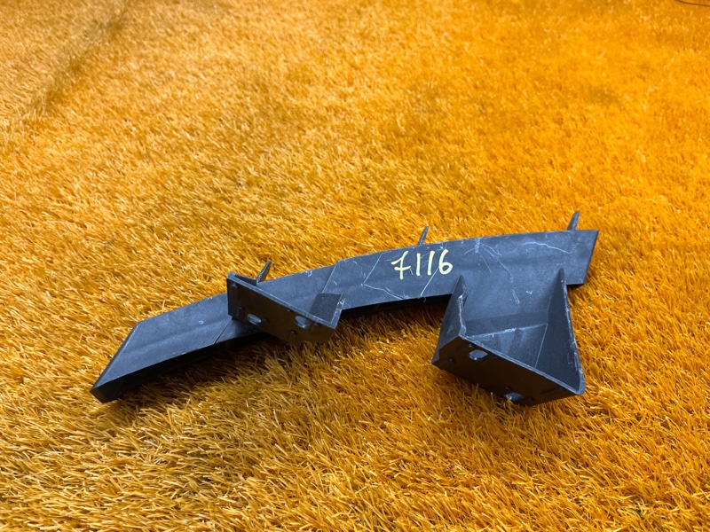 крепление бампера, 800 рублей, Красноярск