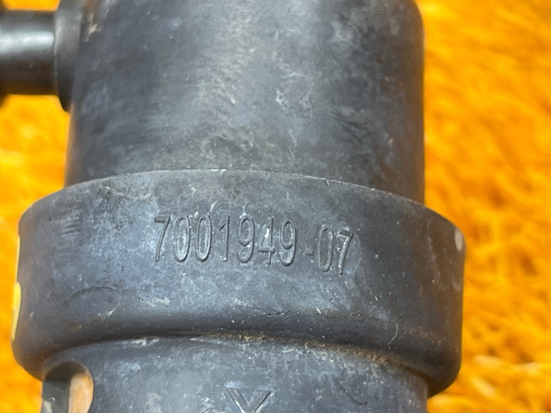 Форсунка омывателя фары, 1000 рублей, Красноярск