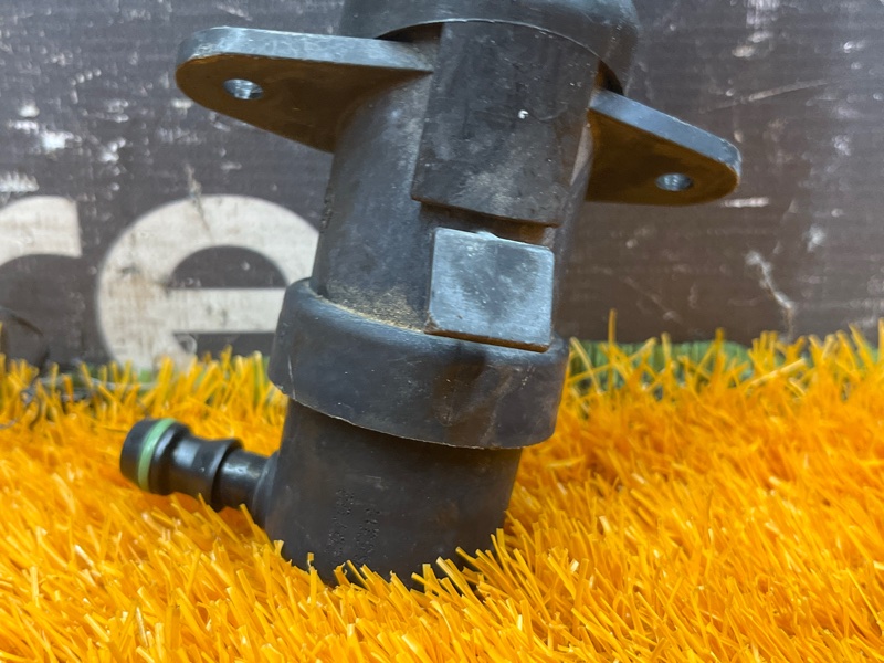 Форсунка омывателя фары, 500 рублей, Красноярск