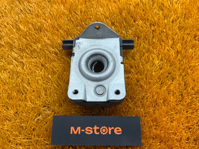 замок капота, 700 рублей, Красноярск