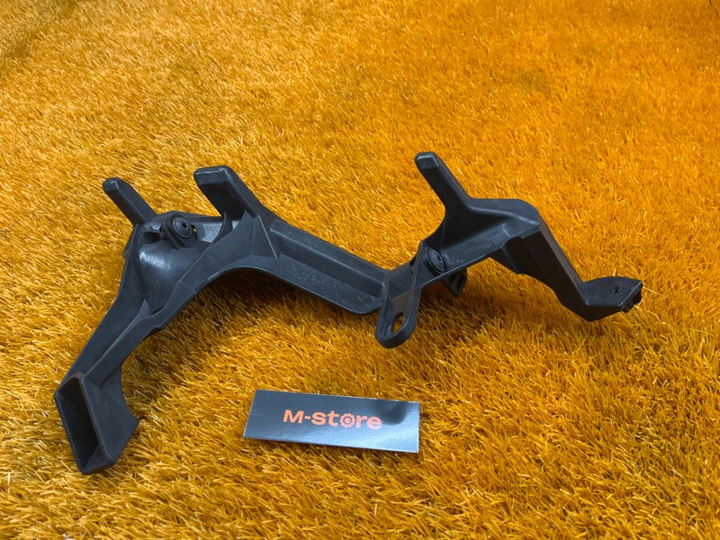 крепление бампера, 1200 рублей, Красноярск