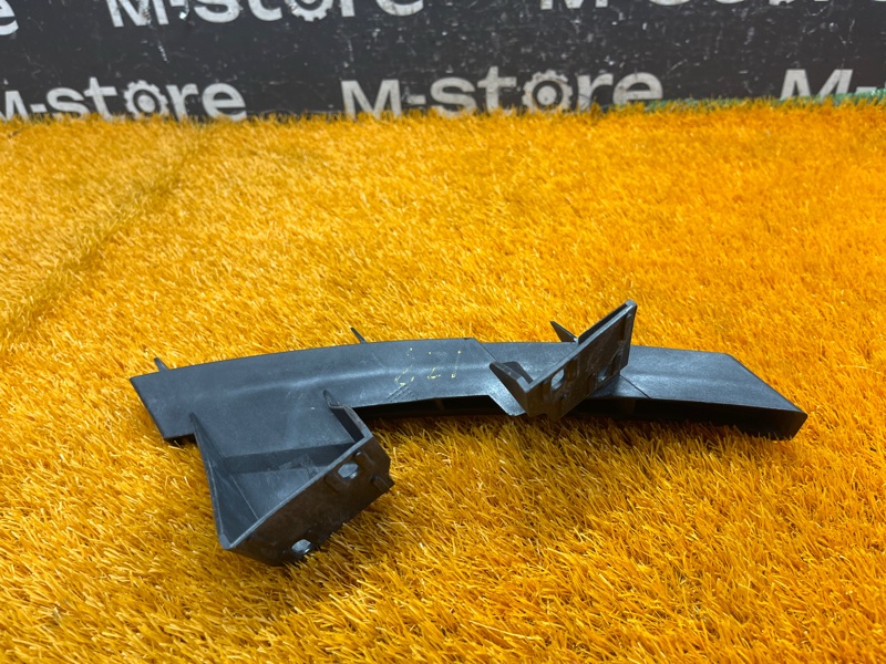 крепление бампера, 300 рублей, Красноярск