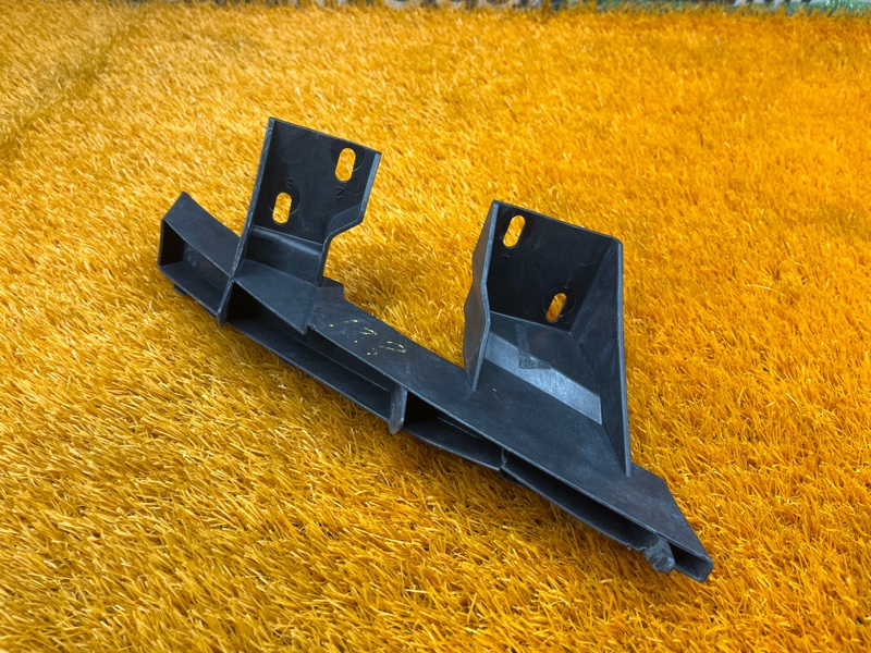 крепление бампера, 300 рублей, Красноярск