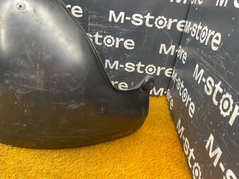 подкрылок, 600 рублей, Красноярск