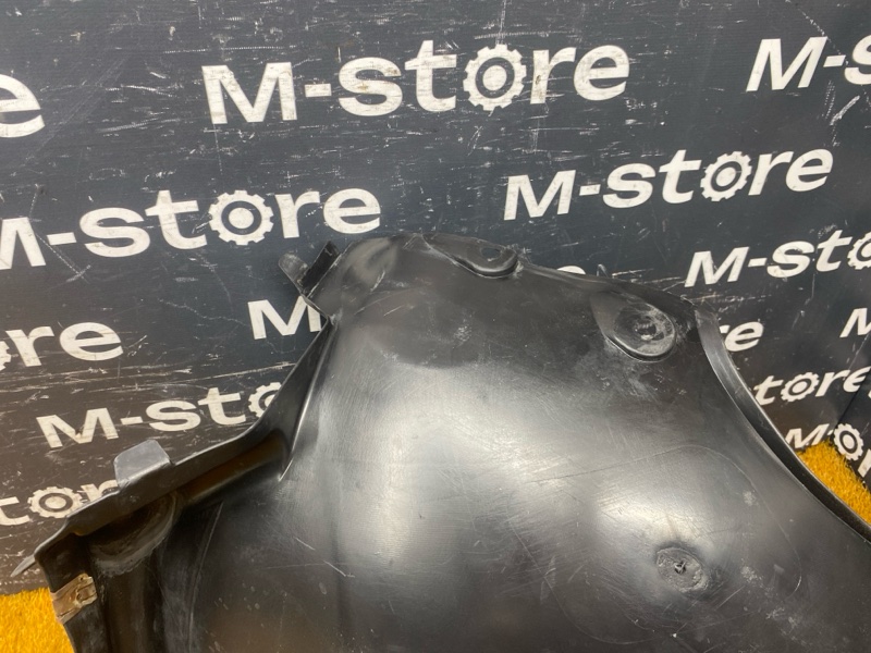 подкрылок, 600 рублей, Красноярск