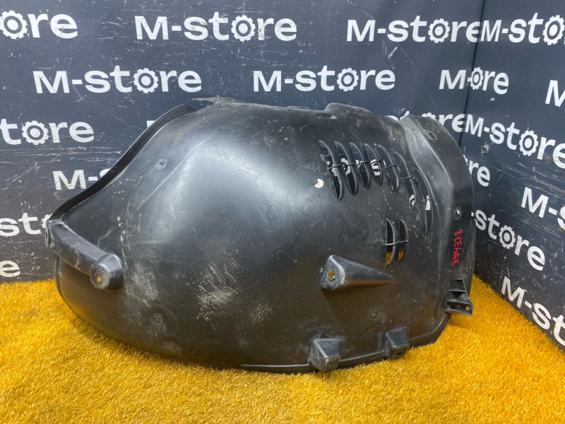 подкрылок, 4000 рублей, Красноярск