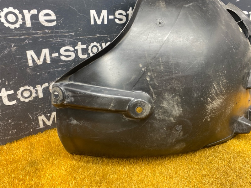 подкрылок, 4000 рублей, Красноярск