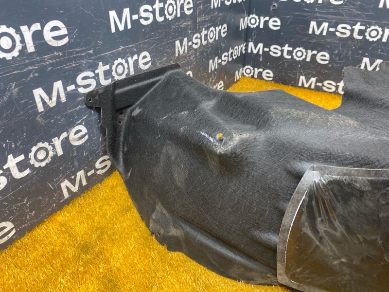 подкрылок, 2000 рублей, Красноярск