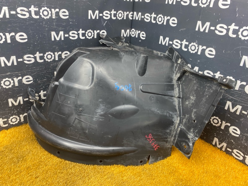 подкрылок, 1200 рублей, Красноярск