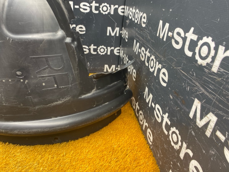 подкрылок, 2000 рублей, Красноярск