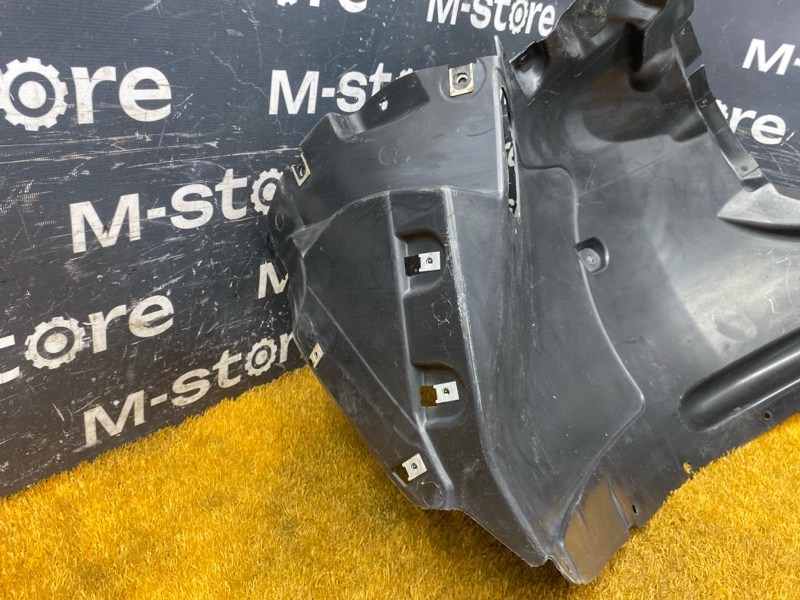 подкрылок, 5000 рублей, Красноярск