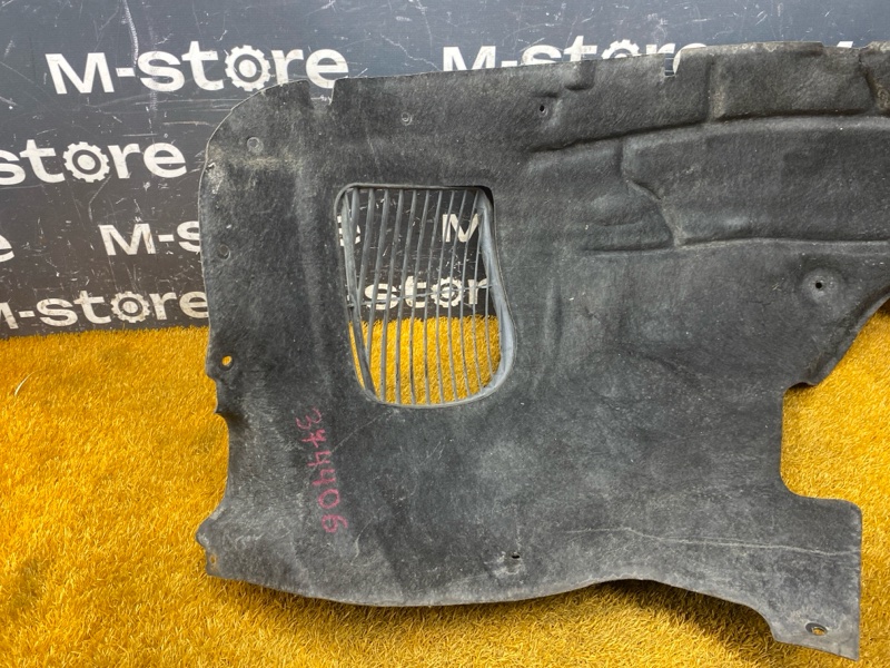 подкрылок, 9000 рублей, Красноярск