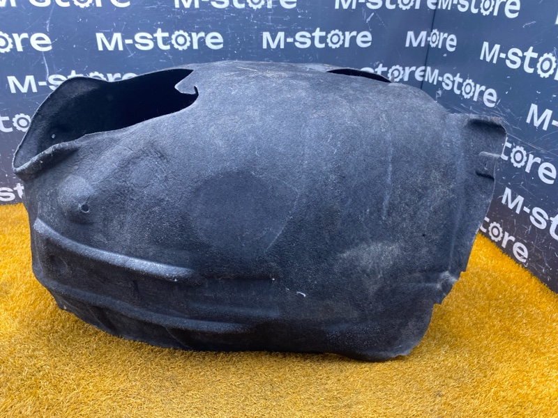 подкрылок, 9000 рублей, Красноярск